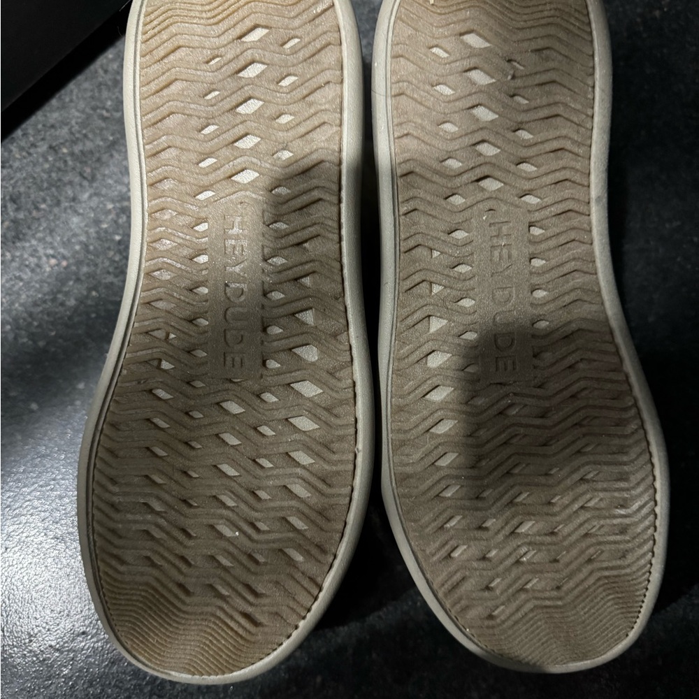 Cozy Tan Fur-Lined Women's Hey Dude Shoes w/ Cheetah Print Ankles - Picture 3 of 3